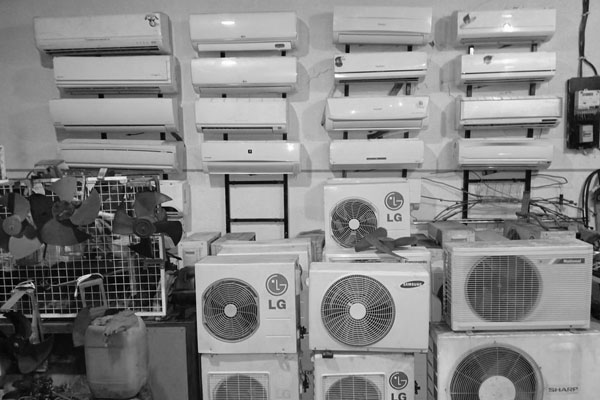 jual beli barang bekas elektronik surabaya, terima bongkaran rumah surabaya, jual beli rombeng Surabaya , rombeng barang bekas surabaya, jual beli barang bekas kantor surabaya